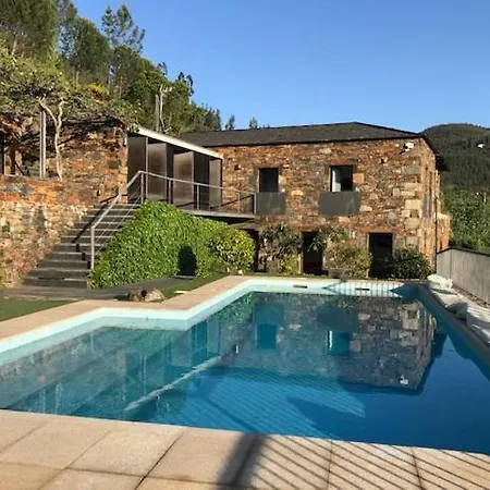 Passadico Art And River House